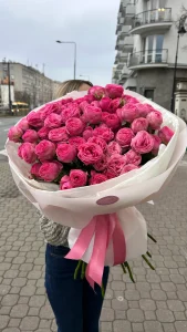 luksusowy-bukiet-roz-najlepsza-kwiaciarnia-warszawa-mokotow