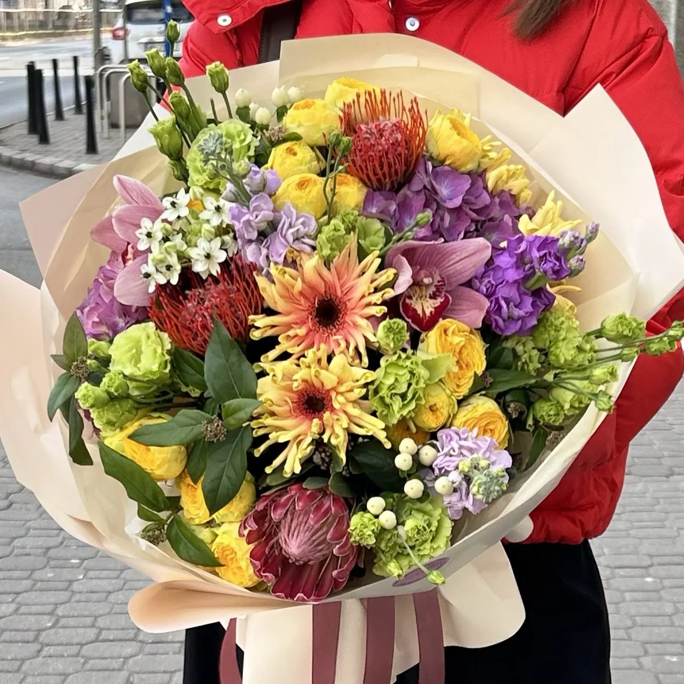 Bukiet "Colorful joy" - BUKIETY AUTORSKIE | Kwiaciarnia Milosc Warszawa