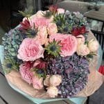 Bukiet z Hortensją i Różami Piwoniowymi - BUKIETY AUTORSKIE | Kwiaciarnia Milosc Warszawa - zdjecie 4