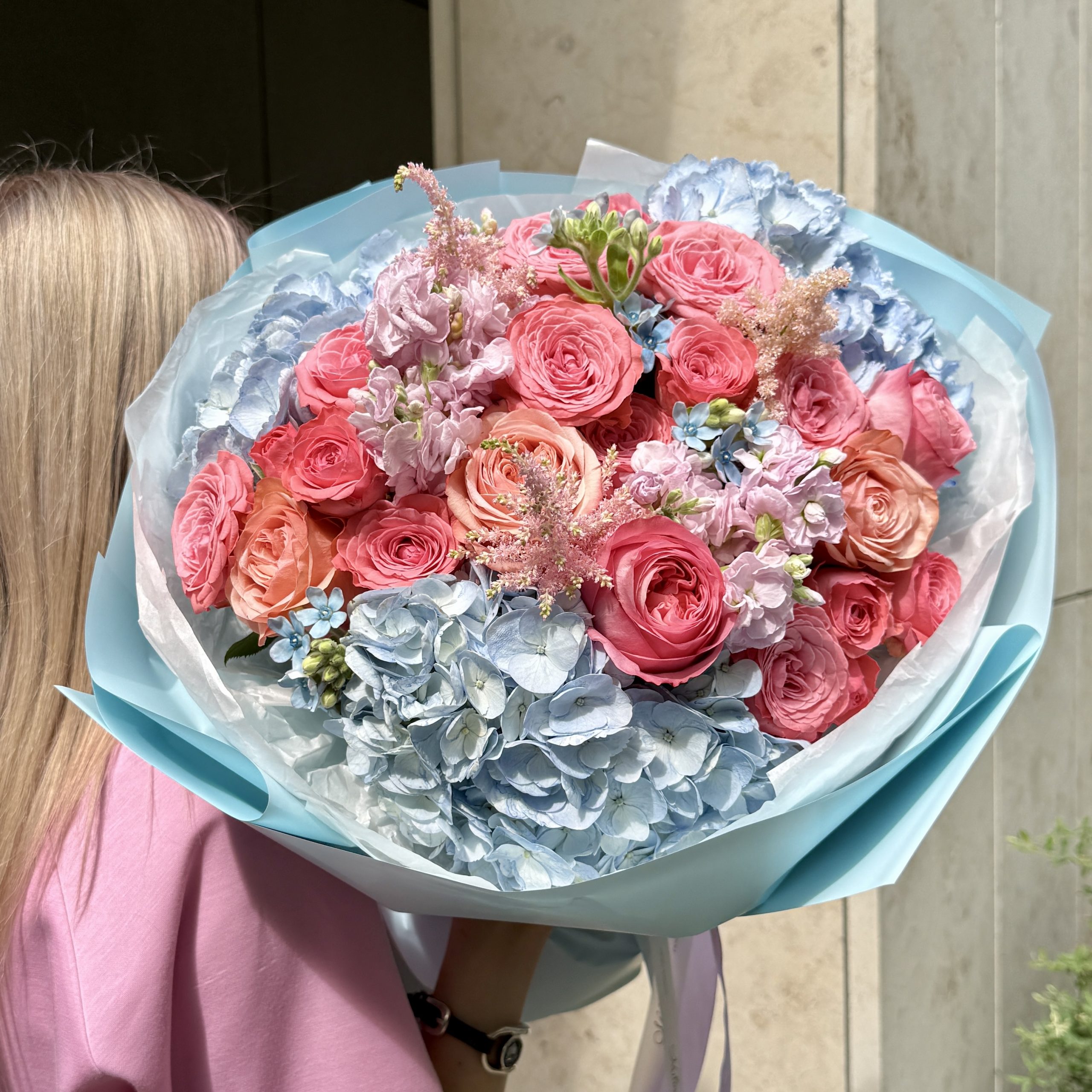 Bukiet "Blue & pink"