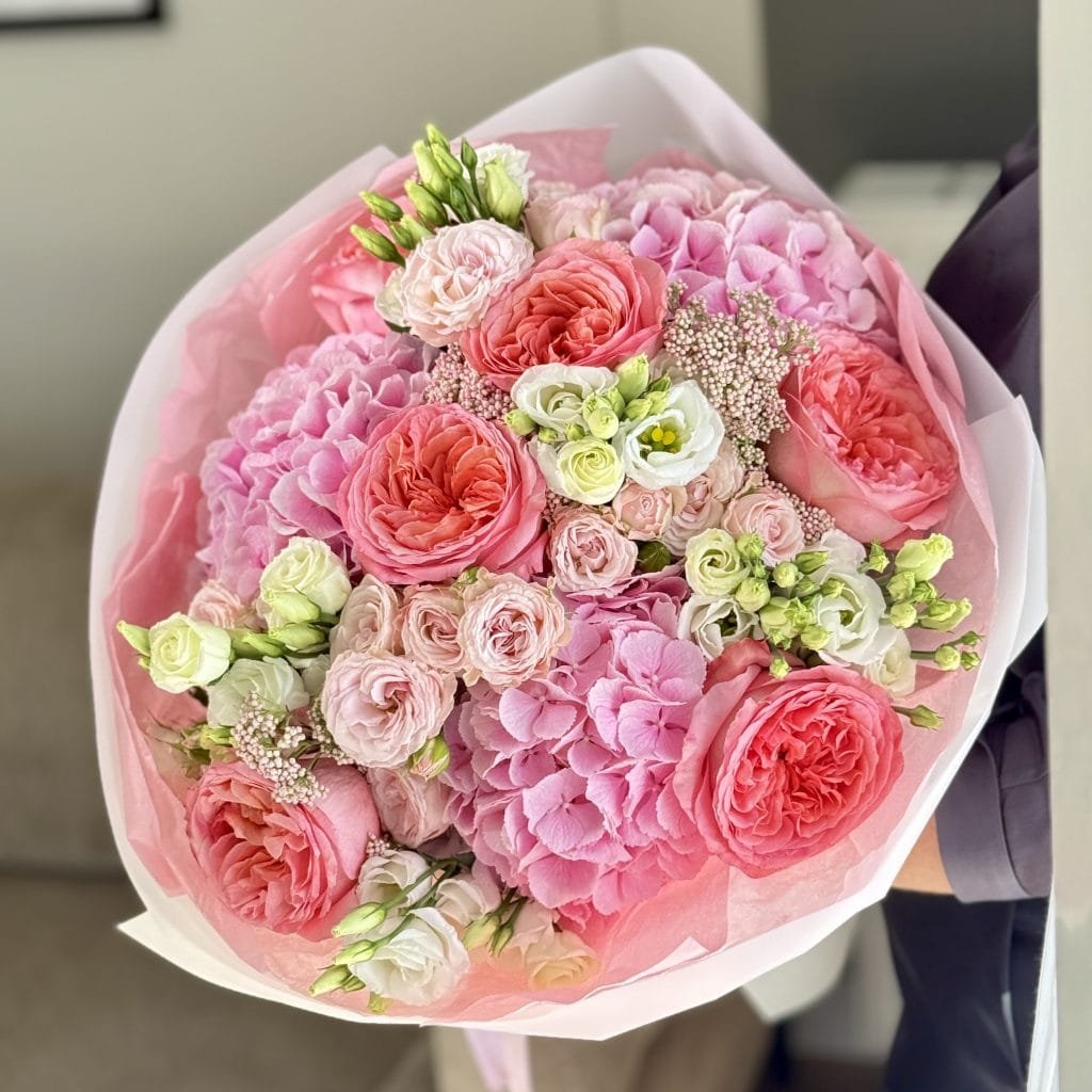 Bukiet "Subtle Elegance" - BUKIETY AUTORSKIE | Kwiaciarnia Milosc Warszawa