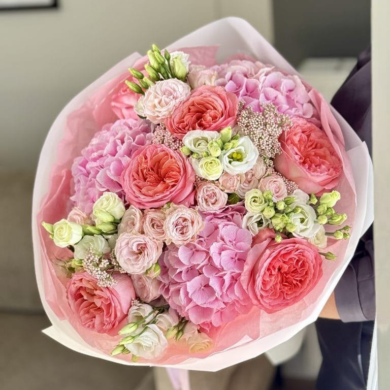 Bukiet "Subtle Elegance" - BUKIETY AUTORSKIE | Kwiaciarnia Milosc Warszawa