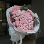 Poranna Delikatność – bukiet z jaskrów - Kwiaciarnia Miłość Warszawa